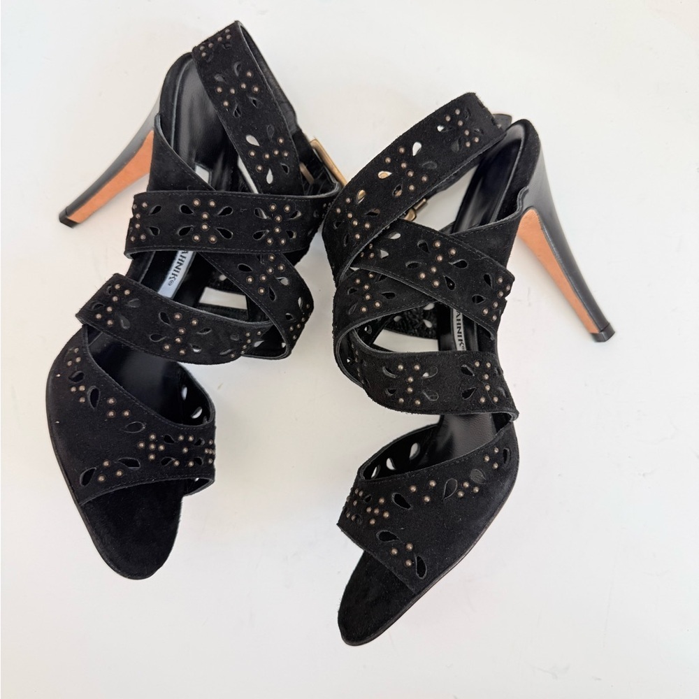 Manolo Blahnik Vintage Black Suede Laser Cut Studded Strappy Heels Sandals 37.5 - Picture 5 of 10